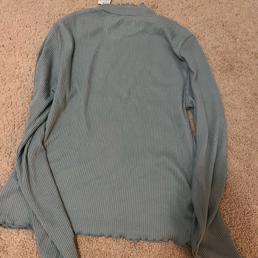 NWT American eagle turtle neck